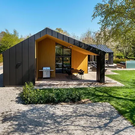 Lovely In With Sauna