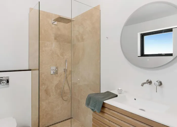 Vakantiehuis Lovely In With Sauna Græsted