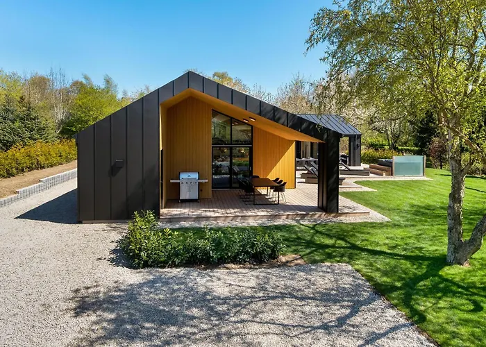 Lovely In With Sauna